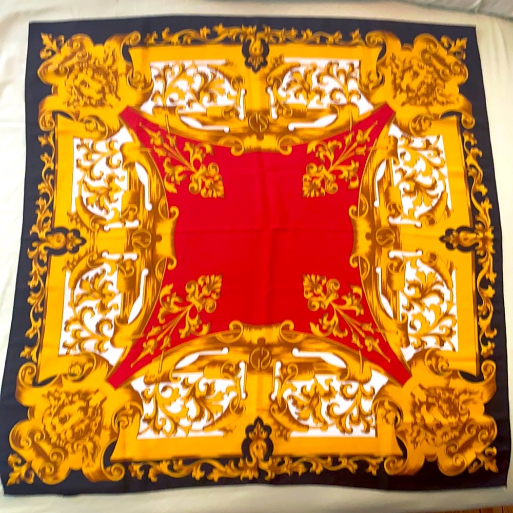 Scarfs (4)